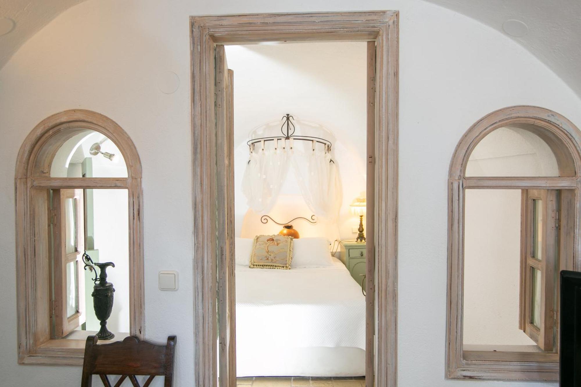 Elegant Cave Suite Caldera View,1646337063:JPEG