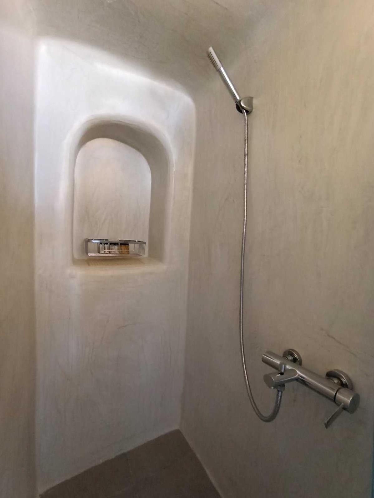 Three Bedroom Private Pool Residence Caldera View,1670751774:JPEG