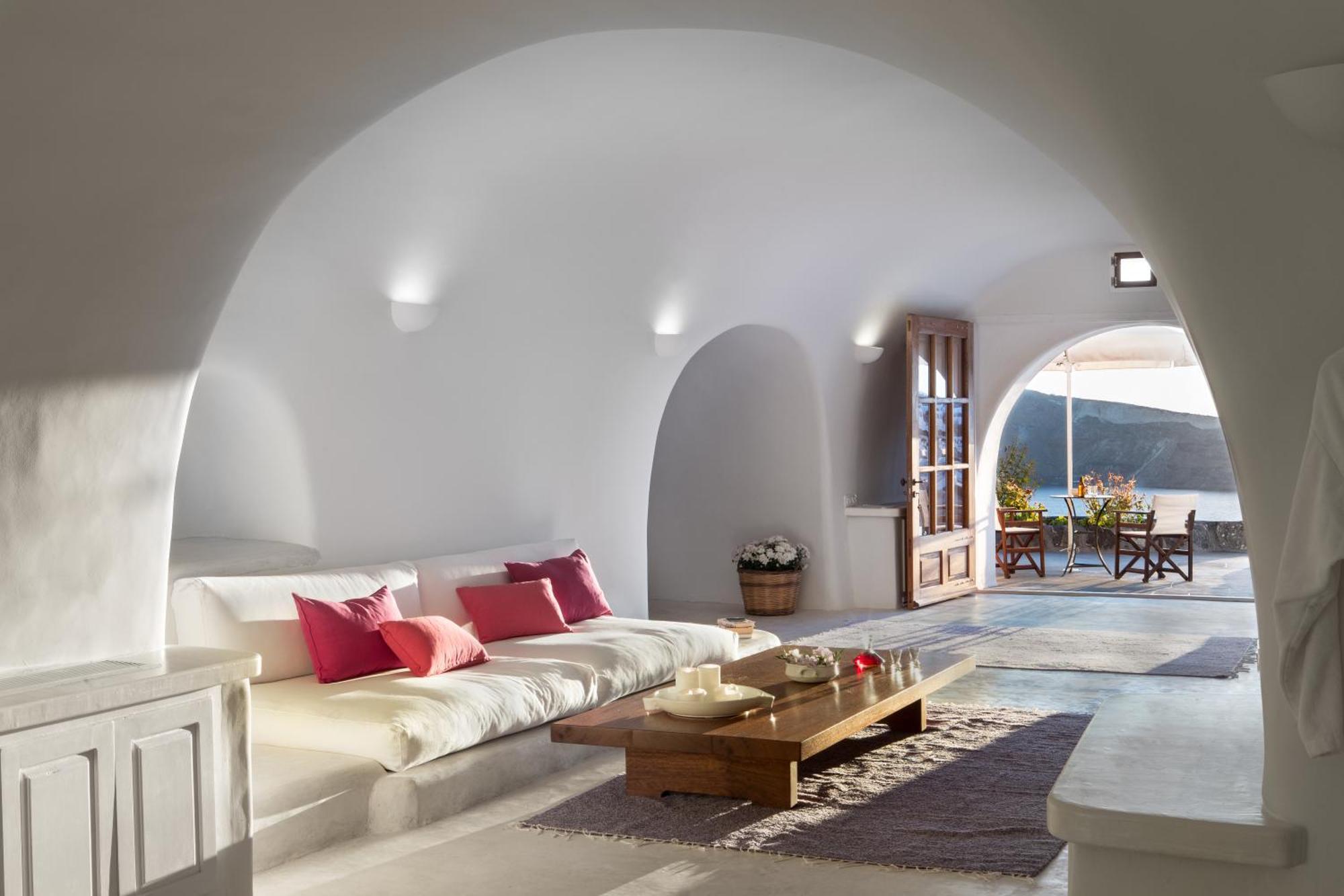Perivolas Luxury Suite,686962131:JPEG