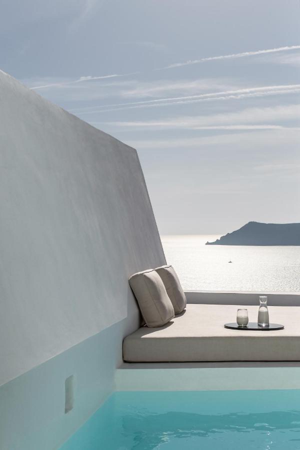 Mythic Suite Private Outdoor Plunge Pool 180o Caldera View,982698322:JPEG